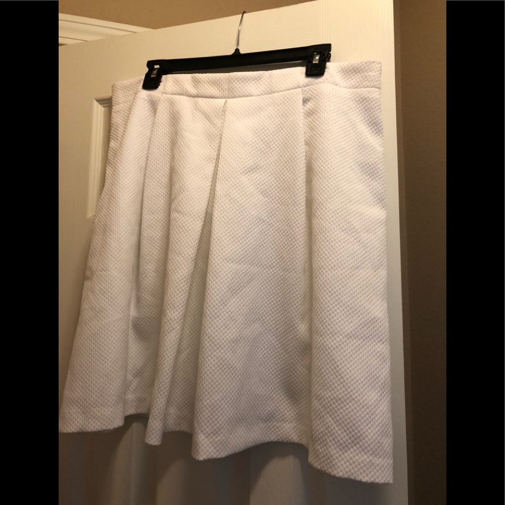 Woman’s skirt Sz 12